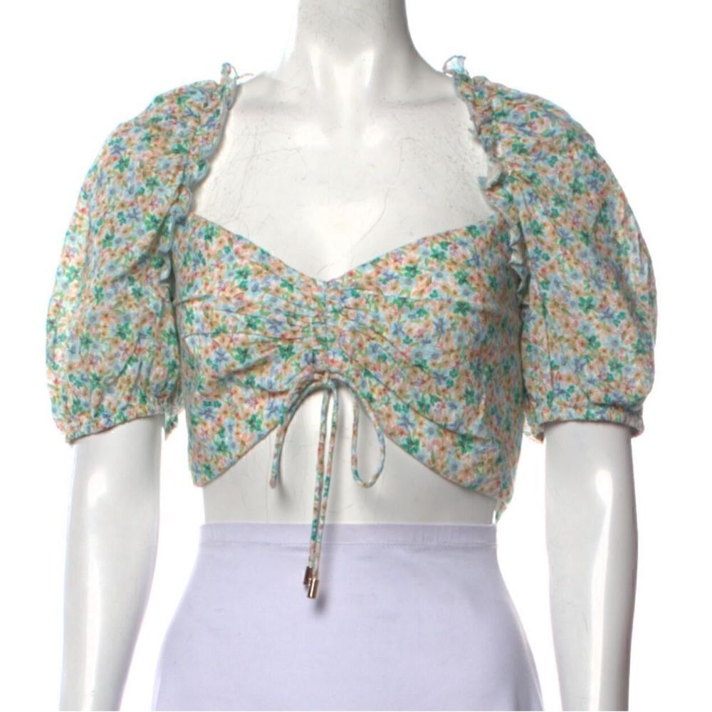 Significant Other Floral Print V-Neck Crop Top 2